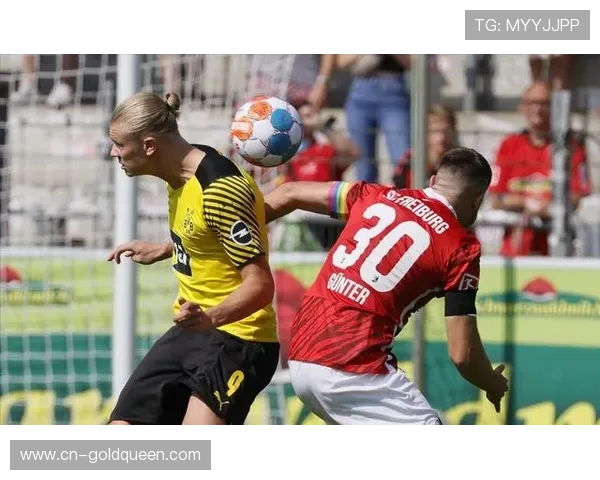 瓦伦西亚贝尔特朗射门中柱,错失扳平良机 瓦伦西亚贝尔特朗射门中柱,错失扳平良机