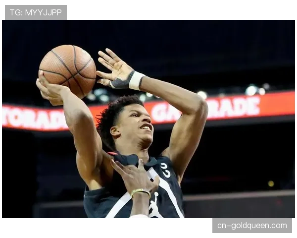 弗里茨接受《体育画报》专访：谈成为父亲后对职业生涯心态改变